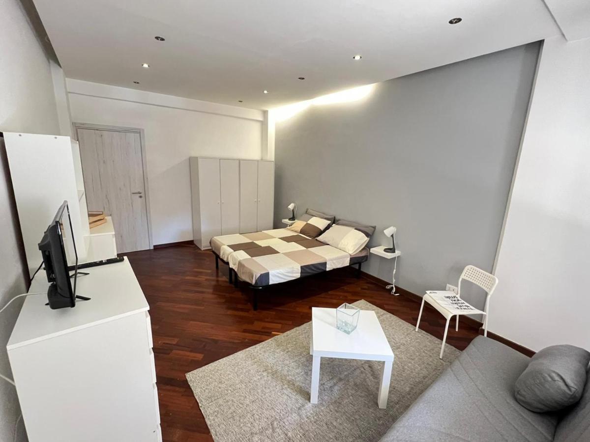 Js Appartament Luxury Rzym Zewnętrze zdjęcie